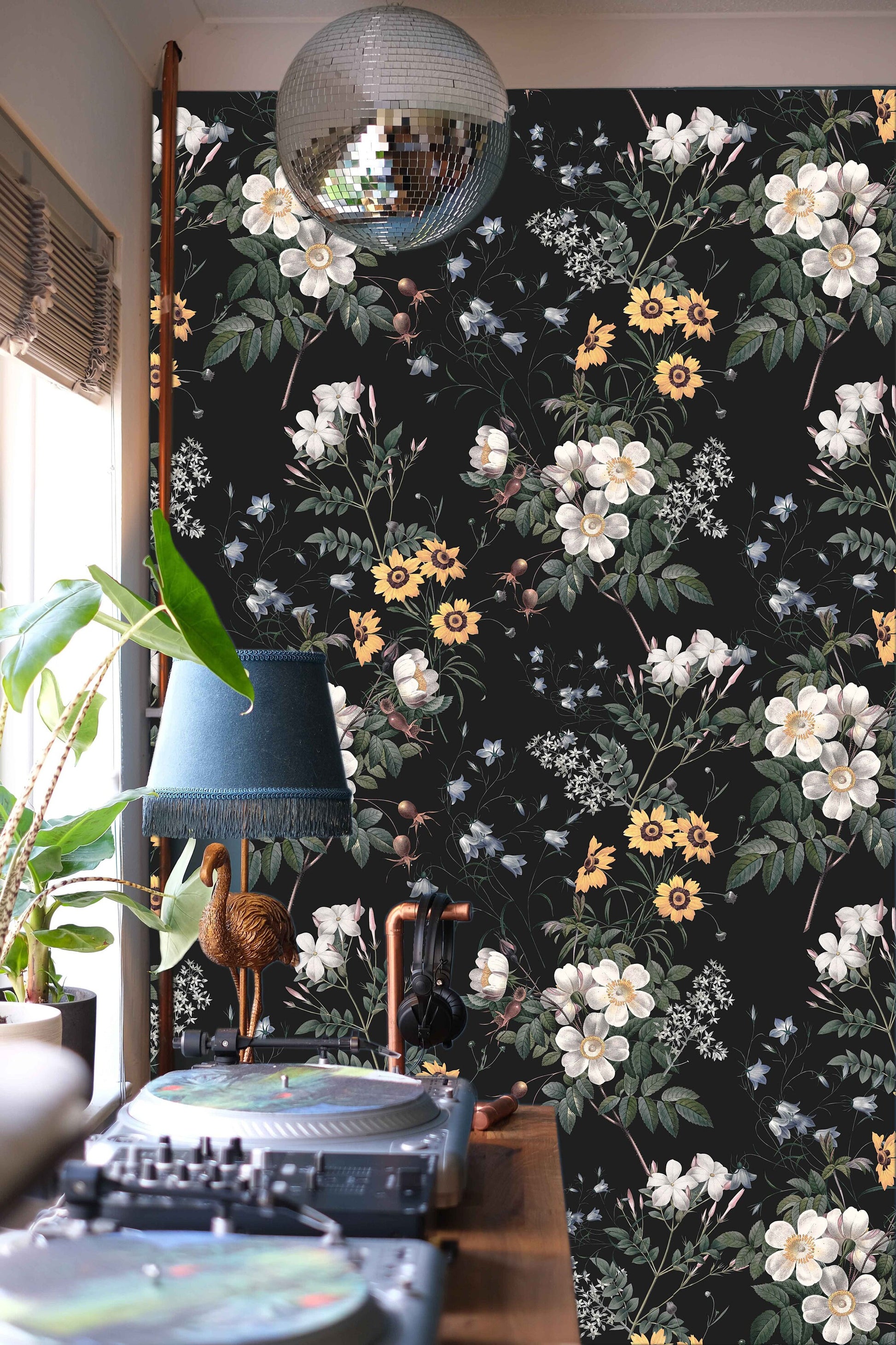 Chic Floral Flower Covering Floral Wallpaper Pattern – alternate view, Golden Era Walls