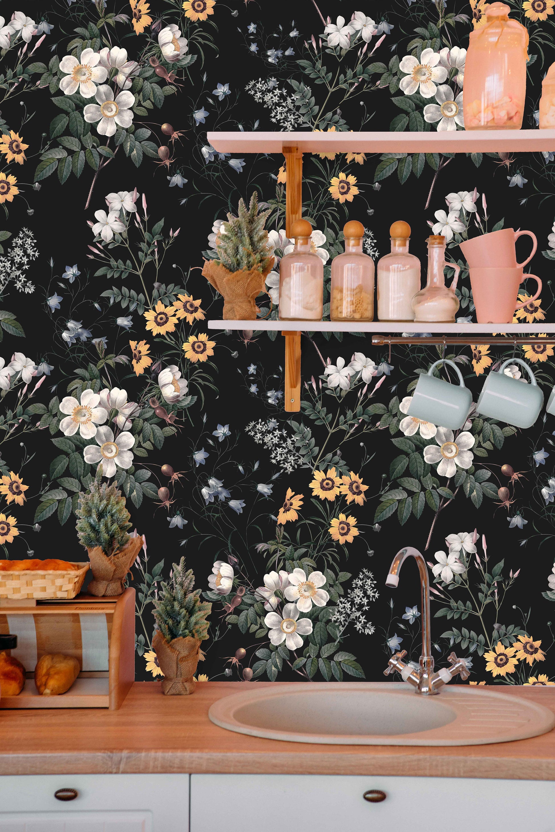 Chic Floral Flower Covering Floral Wallpaper Pattern – texture detail, Golden Era Walls